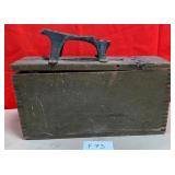 11 - ANTIQUE SHOE SHINE KIT (F73)