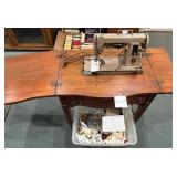 L - VINTAGE CABINET SEWING MACHINE (KC14)