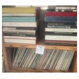 L - MIXED LOT OF VINYL RECORDS & CDS (RC14)