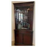 L - CORNER CURIO / CHINA CABINET (NO CONTENTS)