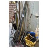 L - LOT OF YARD MAINTENANCE TOOLS, MOP BUCKET (GY1
