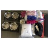 M - PET FEEDING STATIONS & MORE