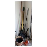 M - YARD MAINTENANCE TOOLS, PLANTER, CORD (G8)