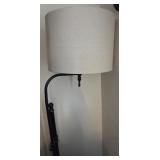 K - URBAN INDUSTRIAL STYLE FLOOR LAMP W/ SHADE