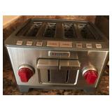 K - WOLF GOURMET 4-SLICE TOASTER (K20)