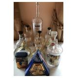 O - MIXED LOT OF BOTTLES, BISCUIT JAR, TINS (A114)