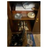 O - POCKET CHESS,BOOKENDS,FLASHLIGHTS AND MORE