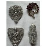 O - LOT OF 4 VINTAGE BROOCHES (W24)