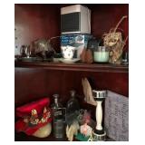 O - MIXED LOT OF HOME DECOR & COLLECTIBLES (B18)