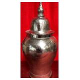 43 - NEW WMC 13"T GINGER JAR (M15?)