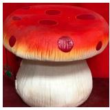43 - NEW WMC MUSHROOM PLANT STAND 11"T (C69)