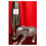 43 - NEW WMC DECOR VASE & ELEPHANT (A29)