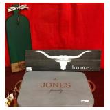 43 - NEW WMC CHEESE BOARDS & WALL DECOR PLAQUE