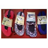 43 - NEW WMC 4 PAIR FUTSOLES SIZE S & L (D148)