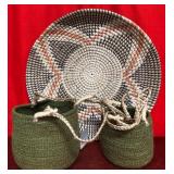 43 - NEW WMC WOVEN TRAY & 2 BASKETS (M139)