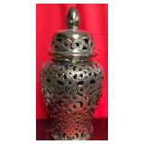 43 - NEW WMC PIERCED TEMPLE JAR (A26)