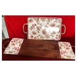 43 - NEW WMC SET OF 2 TRAYS (D157)