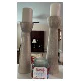 W - LOT OF 2 CANDLE HOLDERS (K5)