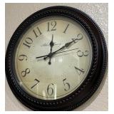 W - ROUND WALL CLOCK (K37)