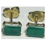 14KT YELLOW GOLD EMERALD EARRINGS 1.20GRS