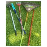 W - LOT OF YARD MAINTENANCE HAND TOOLS (Y70)