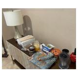 W - LOT OF HOME DECOR & LAMP (K13)