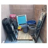 W - MIXED LOT OF OUTDOOR POTS, CHAIRS, DECOR (Y10)