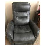 W - GRAY LEATHER RECLINER CHAIR (C66)
