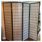 W - FOUR-PANEL PRIVACY ROOM DIVIDER (C10)
