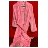 43 - NEW WMC TOO COLD TO CARE ROBE (M5)