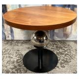 11 - PEDESTAL SIDE TABLE / STAND 15.5X18"