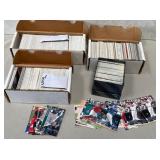N - MIXED LOT OF COLLECTIBLE BASEBALL CARDS (B206)