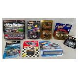 N - MIXED LOT OF COLLECTIBLE CARS (B219)