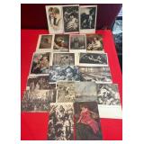 11 - LOT OF COLLECTIBLE POSTCARDS (A119)