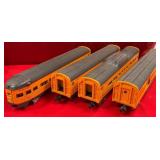 11 - MODEL TRAIN PASSENGER CARS (A129)