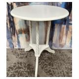 11 - VINTAGE WHITE ACCENT TABLE