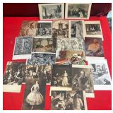 11 - LOT OF COLLECTIBLE POSTCARDS (A124)
