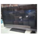 11 - SONY 40ï¿½ FLAT SCREEN TV