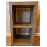 15 - CUBE BOOKCASE 38X25"