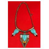 11 - COSTUME JEWELRY NECKLACE (A83)