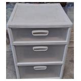 375 - 3-DRAWER PLASTIC STORAGE CHEST