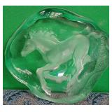11 - SIGNED ETCHED HORSE FIGURINE (P37)