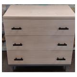 11 - 3-DRAWER CHEST