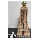 N - DC SUPERMAN DAILY PLANET BUILDING LIGHTED