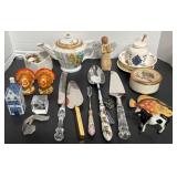 N - MIXED LOT OF COLLECTIBLES (N88)