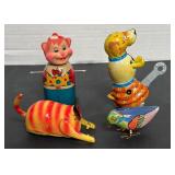 N - LOT OF VINTAGE COLLECTIBLE TOYS (N60)