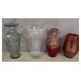 11 - LOT OF 4 DECORATIVE VASES (G58)