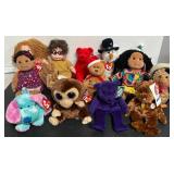 N - LOT OF COLLECTIBLE DOLLS & ANIMALS (N145)