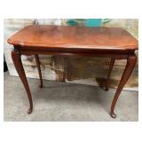 11 - VINTAGE WOODEN TABLE WITH CURVED LEGS