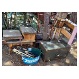 T - RUSTIC TOOLS FURNITURE DECOR LOT (Y27)